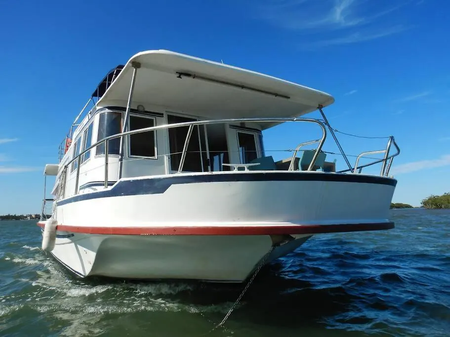 Hotel Caloundra Houseboats Pelican Waters 0*,